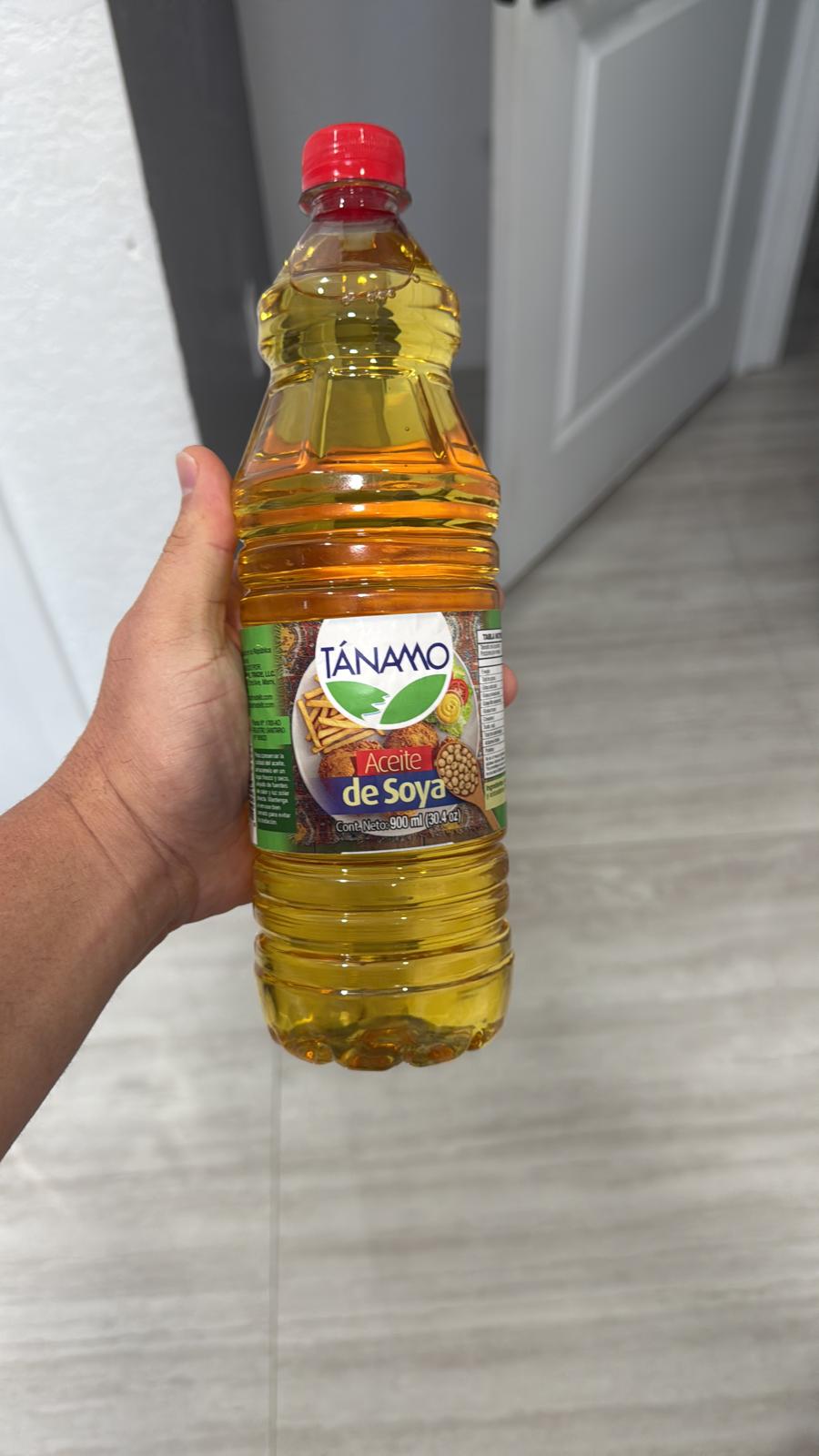 Tánamo Soybean Oil Real Photo